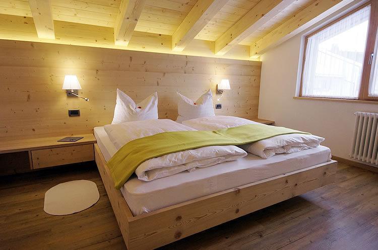 Apartment Ciasa Wallis Badia (South Tyrol)