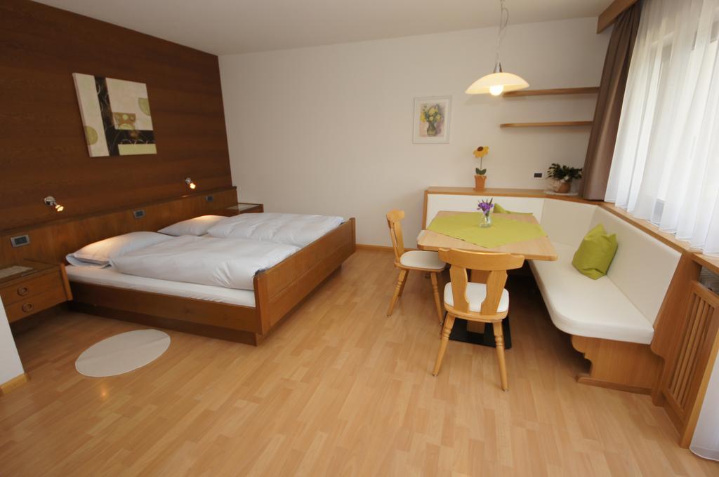 Apartment Ciasa Wallis Badia (South Tyrol)