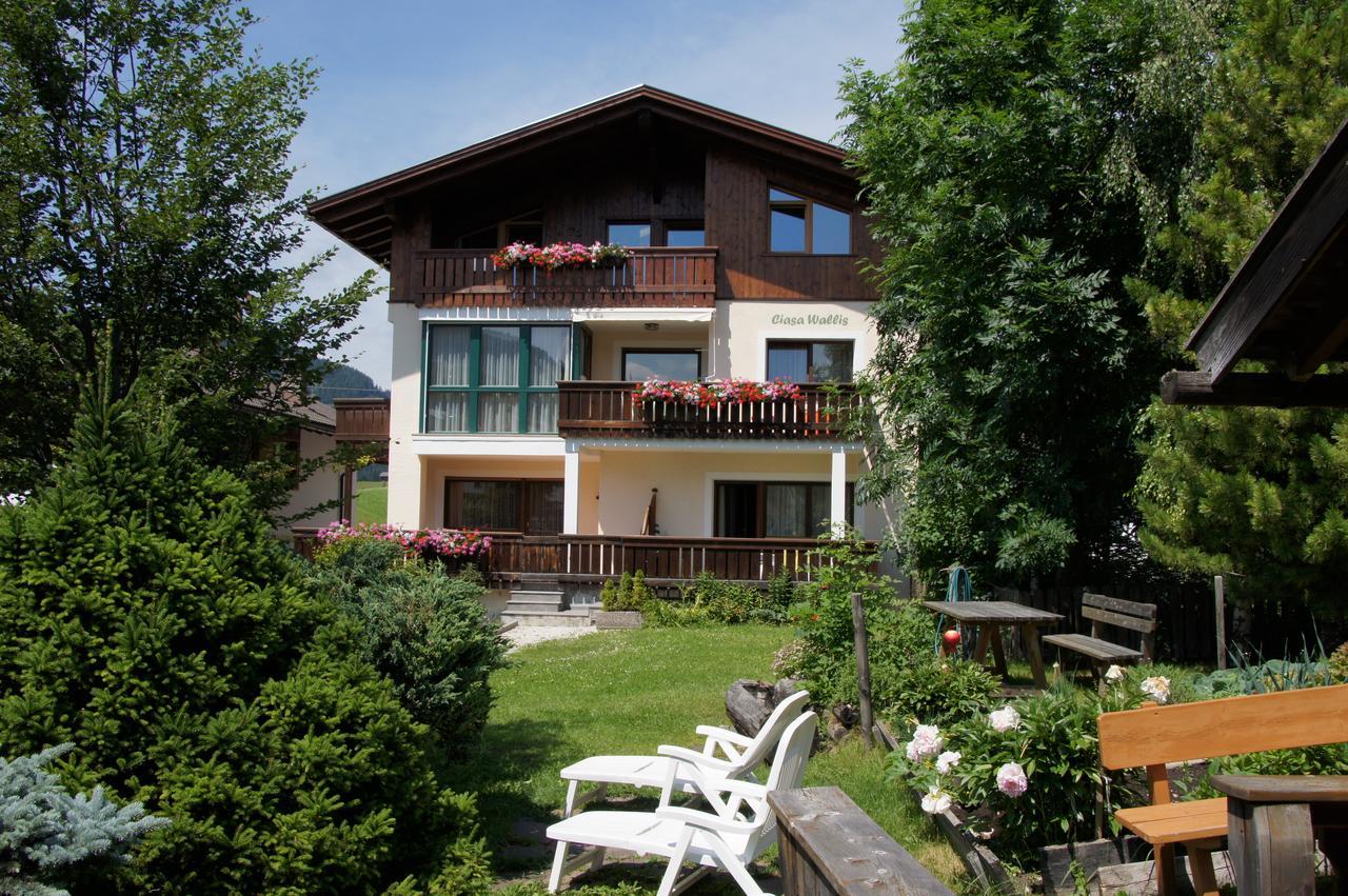 Ciasa Wallis Badia (South Tyrol)